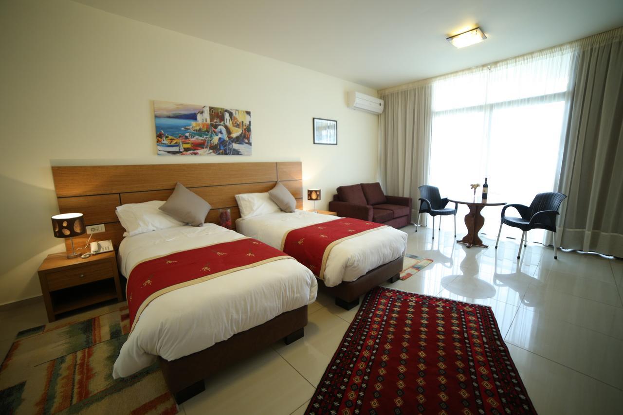 Sea Valley Aparthotel Byblos Exteriör bild